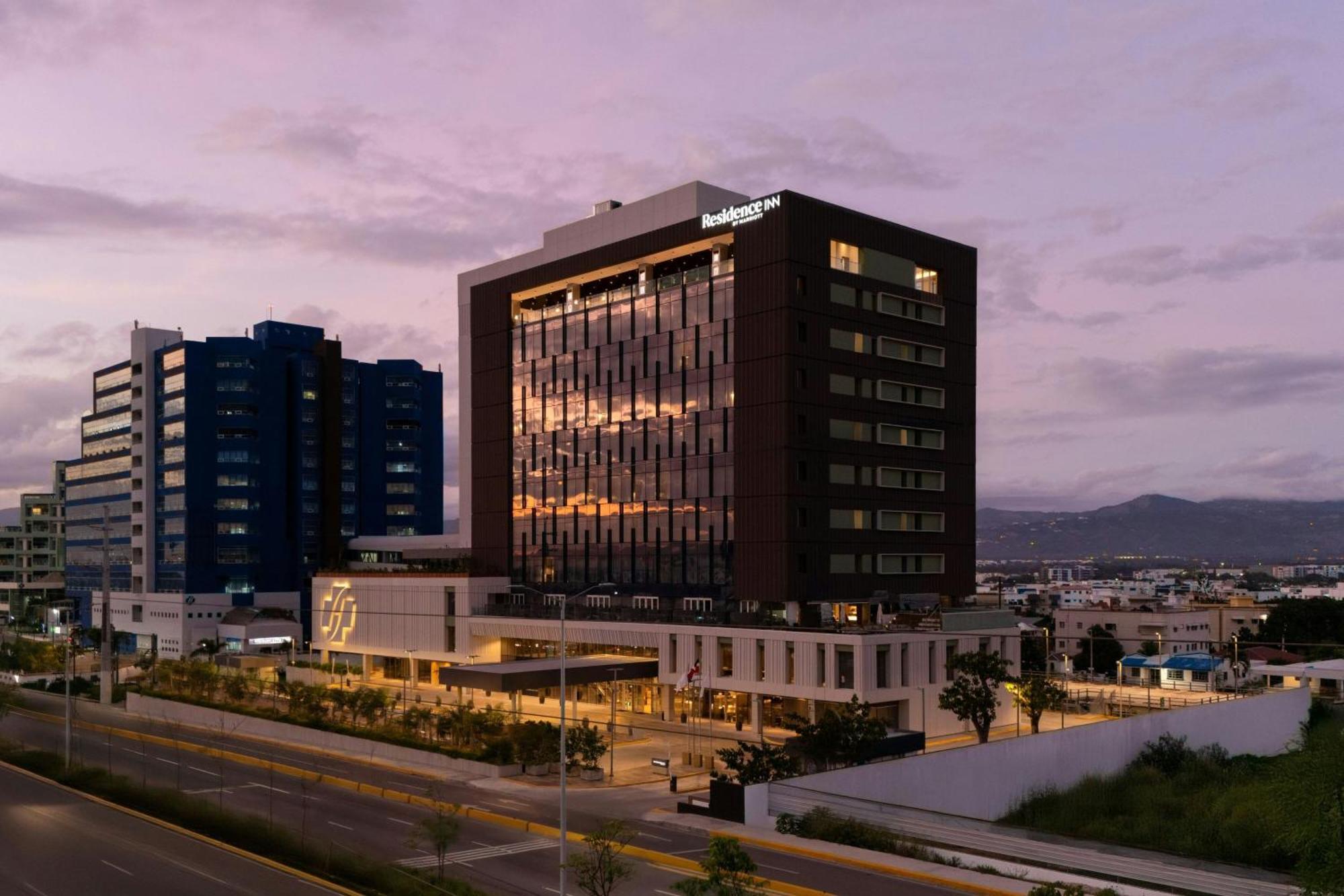 Residence Inn By Marriott Santiago De Los Caballeros Ngoại thất bức ảnh